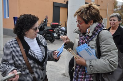 Autonòmiques 2010La diputada del PP Dolors Montserrat visita Ripollet.
