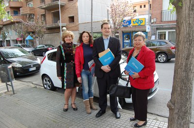 El PP de Ripollet endega una campanya informativa sobre le reformes del govern central.