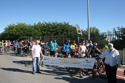 Comença l'Agenda de Tardor amb la pedalada pel canvi climàtic.