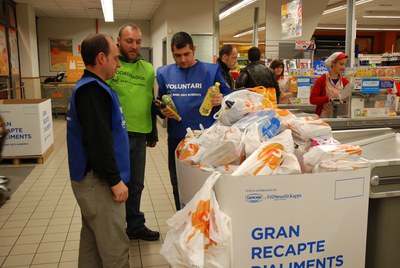 El Gran Recapte recull 6.800 kg d'aliments a Ripollet.