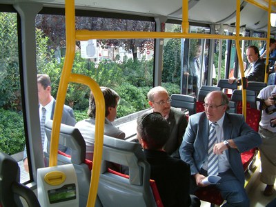 ripollet-serveis-bus-648-inauguracio-150906%20(12).JPG