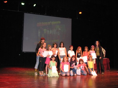 ripollet-cultura-certamen-teatre-infantil-clausura-130607%20(16).jpg