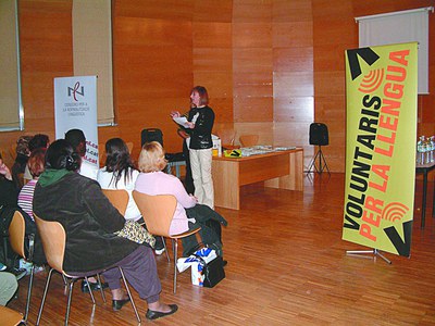 30 parelles voluntàries per la llengua.